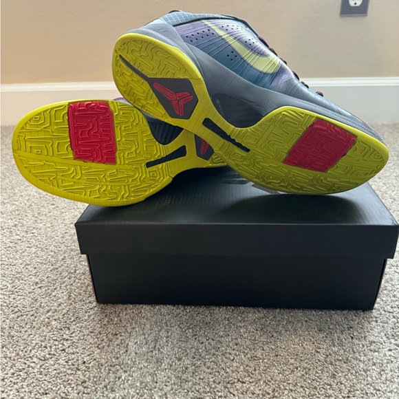 Kobe 5 Protro 2k20 Gamer Chaos Alternate - Picture 5 of 5